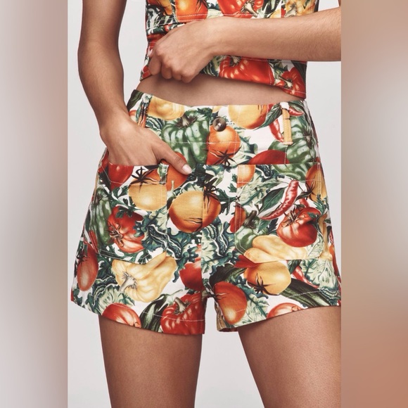 NWT Anthropologie Maeve Colette Linen Blend Shorts Fruit Veggie Shorts, Size 32 - Picture 3 of 10